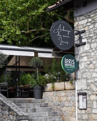 Auberge du Vieux Lanas Logis Hotel Restaurant