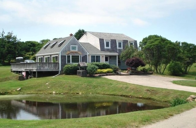 Aug and Sept 2025 dates available-Great house near town in a private setting.