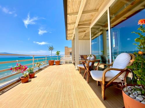 Aulona Luxury Seaview Residences