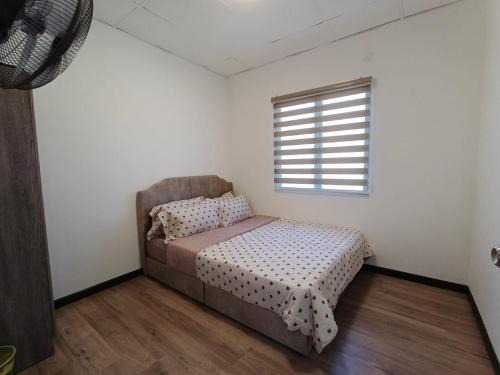 Aura Homestay Selayang