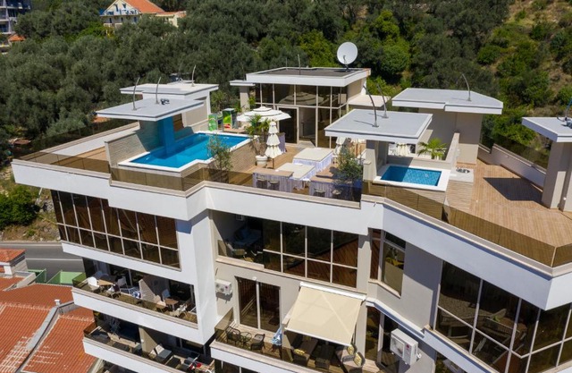 AURA TIME Apartments