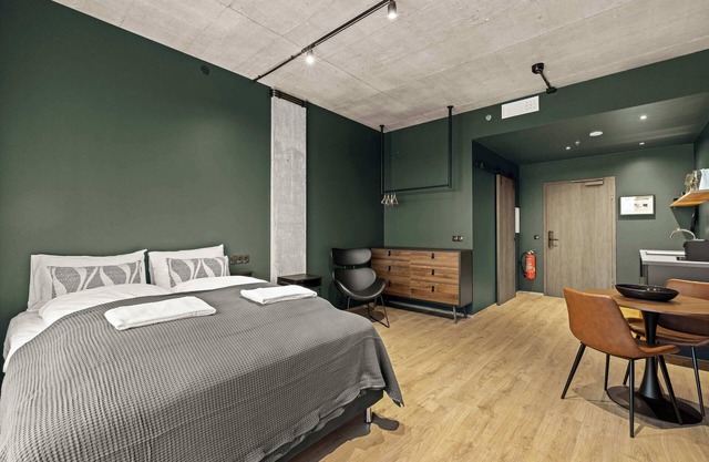 Aurora Nooks - Superior Studio for 2 guests with free parking
