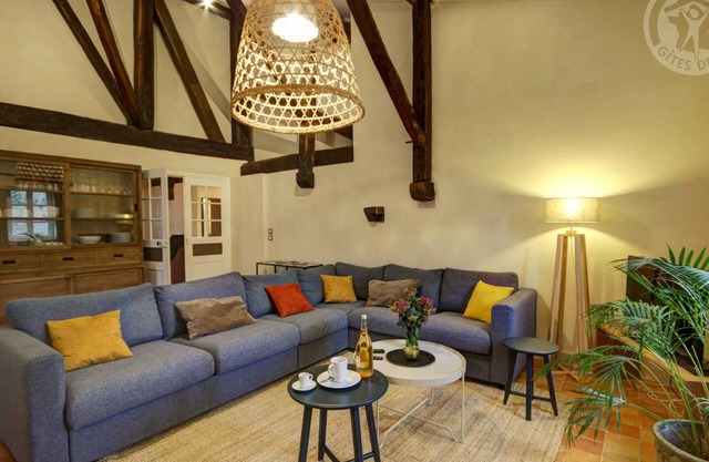 Authentic Carthusian Lodge, Pets Allowed