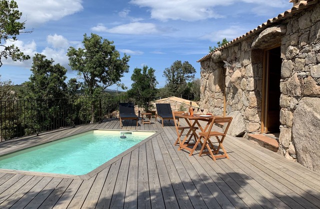 AUTHENTIC SHEEPFOLD INCUDINE