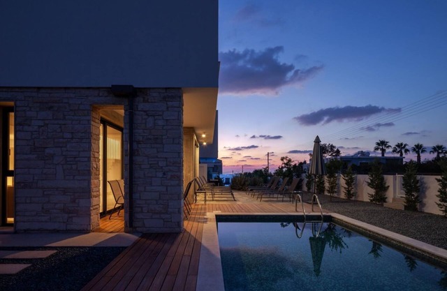 Avalon 1 Villa 19 - Three Bedroom Villa, Sleeps 6