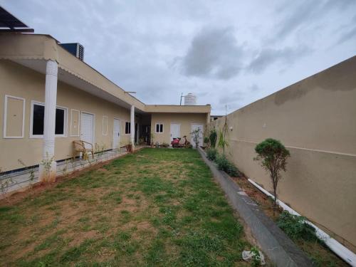 Avenue Lodges