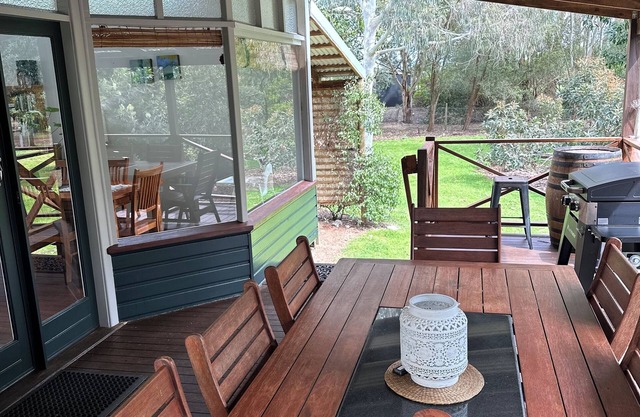 Avoca Farm Chalet - Youngs Siding.