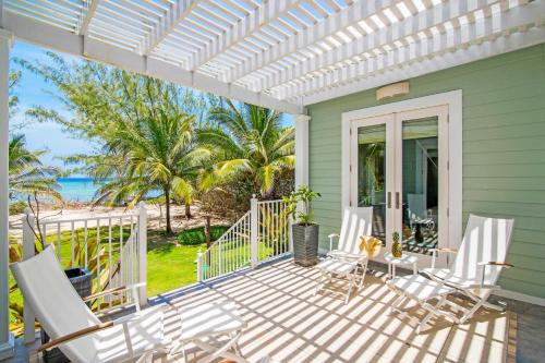 Avocado Cottage