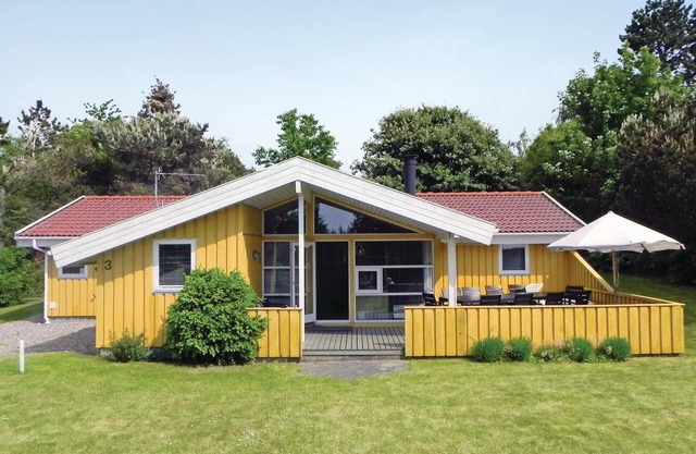 Awesome home in Græsted with sauna