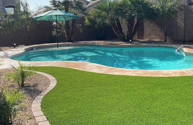 AZ Sun Palm Retreat w/optional Private Heated Pool