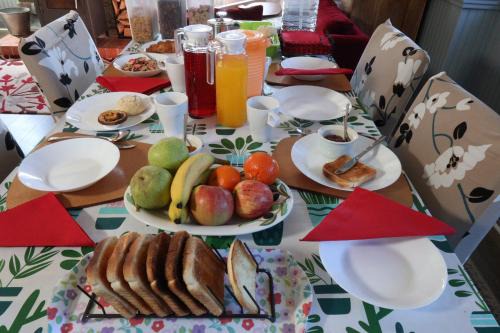 B&B Apartment, private with full kitchen Near Tabua