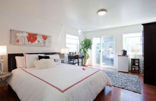 B&B Floathome in the sea! Ocean view Close to town, beaches , restaurants UNIQUE