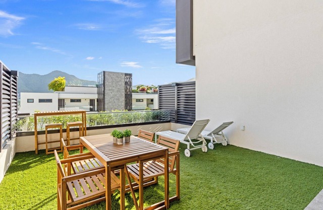 B206 - Magnificent 1 bedroom with terrace