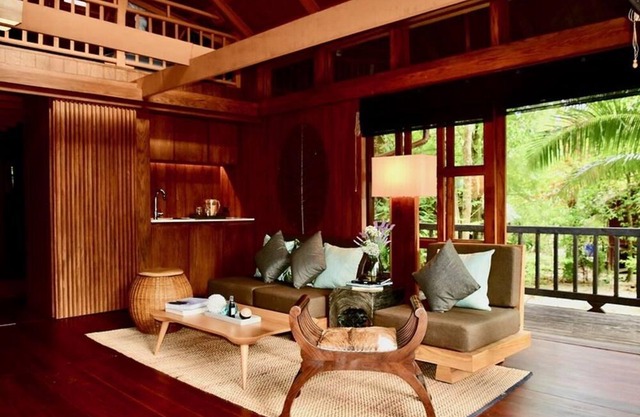 Baan Tree House# 30 (3~Bedroom ) Natural setting walk to beach!