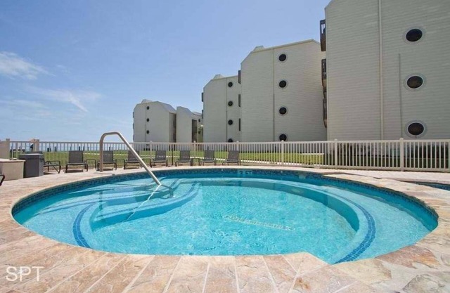 Bahia Mar 478f (2-Bedroom Condo) with Pool by RedAwning
