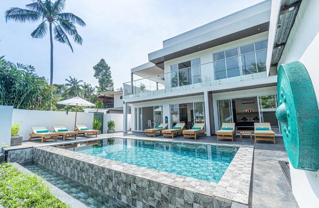 BALANCE BEACH VILLA