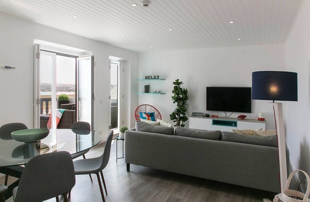 Baleal - The Wave House