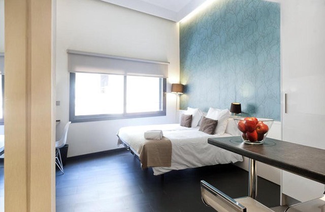 Barcelona Fifteen central Aparthotel