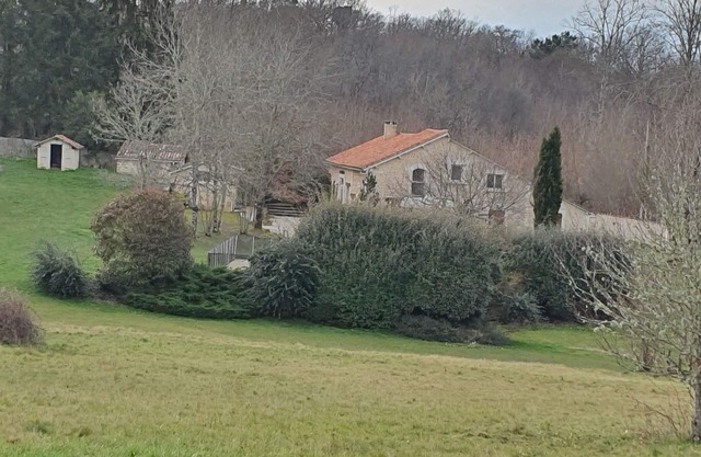 Barofy, private heated swimming pool, not overlooked