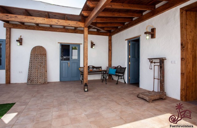 Barracks House IV, for 6 people