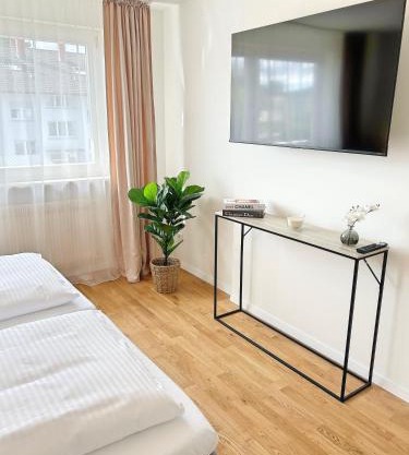 Basilisk Homes - in Grenzach-Wyhlen bei Basel - 4 x Moderne Fewos je 1bis2, 1bis4 oder 1bis6 Pers mit Küche und Balkon oder Terrasse - Parkplätze vorhanden