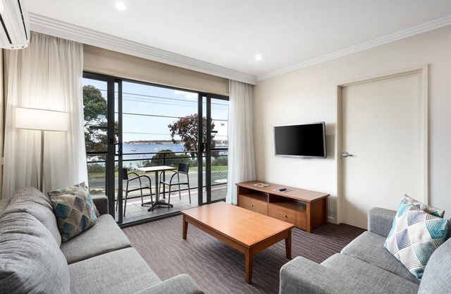 Bayside Geelong Hotel & Apartments, an Ascend Collection Hotel