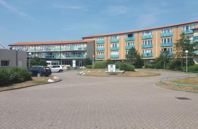 Beach apartment +/- 5 minutes to sea, self checkin