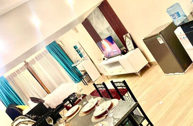 Beach Front Apartment -10 min from the shopping center!