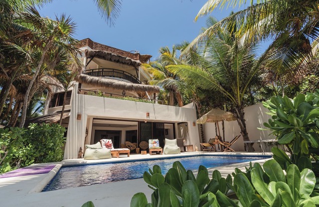 Beach front Paradise | Casa NFT Tulum-Soliman Bay