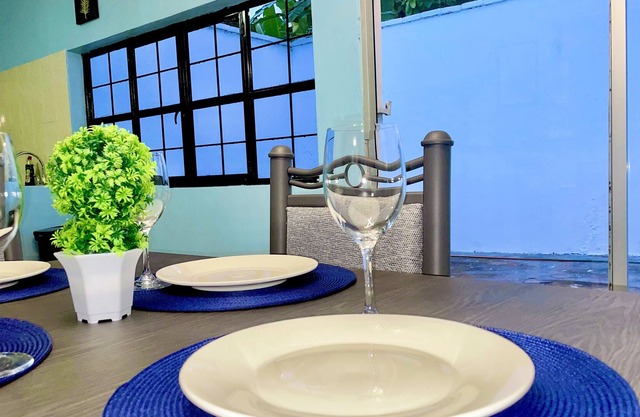 Beach House in the Jungle High Speed Internet, Wifi, AC