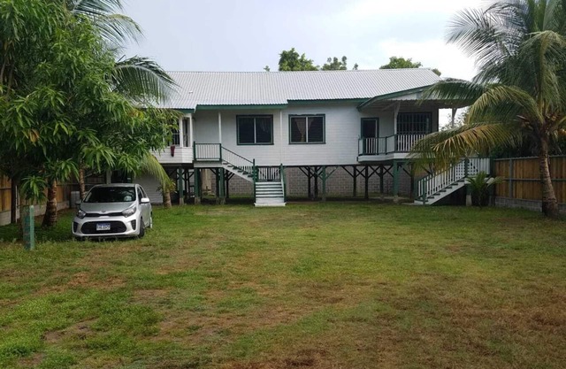 Beach House In the works-5 min walk from the beach!