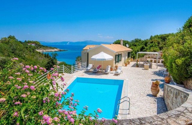 Beach House Sophia in Paxi