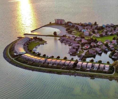 Beach Resorts Makkum