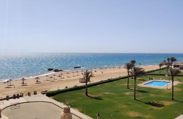 Beachfront Bliss Experience panoramic Seaview Families only