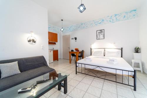 Beachfront Cozy Apartments in Ammoudara