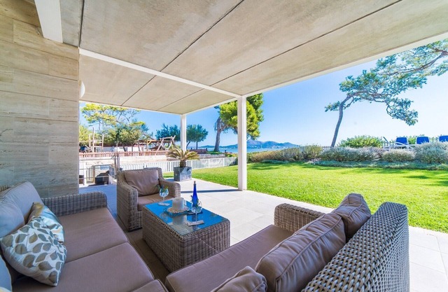 Beachfront Elegance with Sea