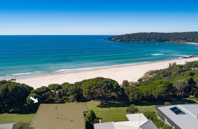 Beachside Units. Unit 2.