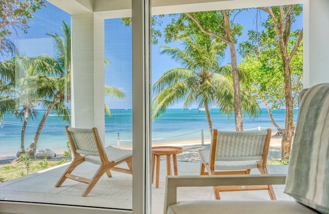 Beachy and Sophisticated 3-Bed, 3.5-Bath Beachfront Townhome at Watercolors F5