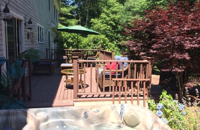 BEAUTIFUL and PRIVATE OSTERVILLE HOME, LARGE GAME ROOM, AC,PARKING