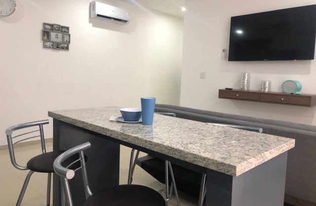 Beautiful apartment just two blocks from the malecon