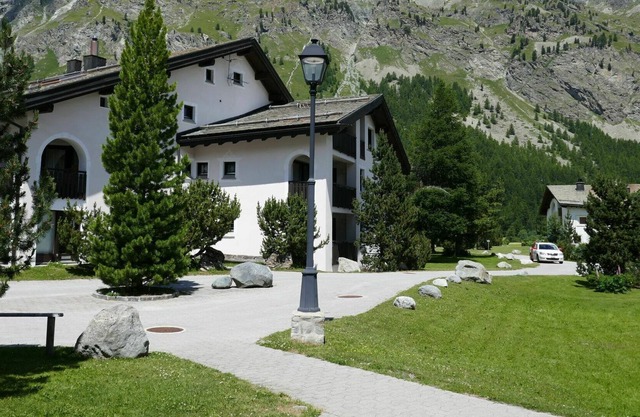 Beautiful apartment for 4 people with WIFI, TV, balcony, pets allowed and parking