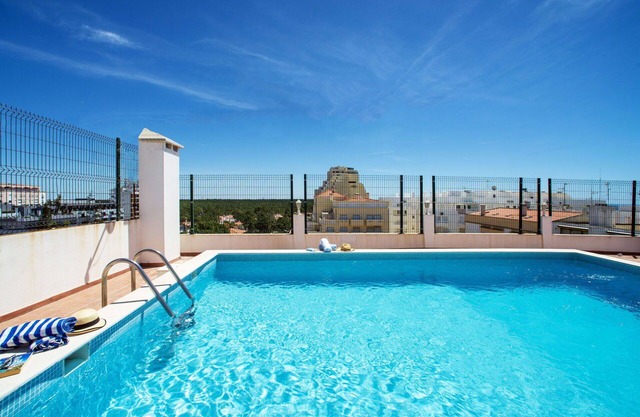 Beautiful apartment for 4 guests with A/C, pool, WIFI, TV and balcony