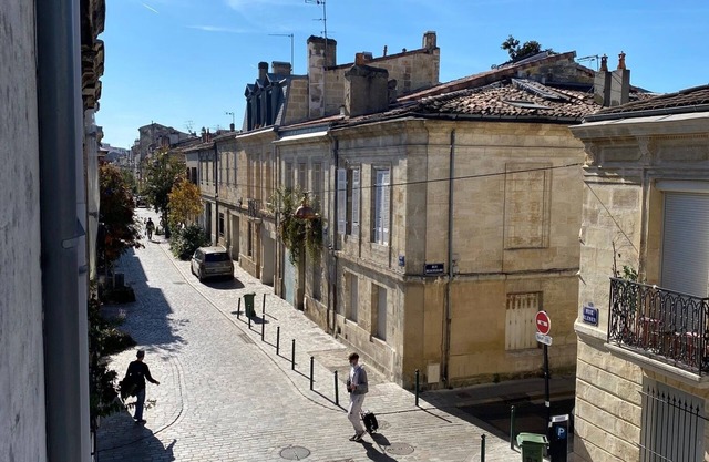 Beautiful apartment center of Bordeaux with 2 bedroom