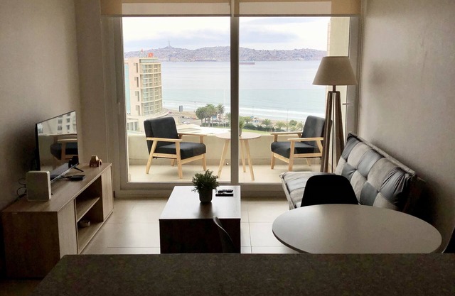 Beautiful apartment with ocean views and steps from the beach