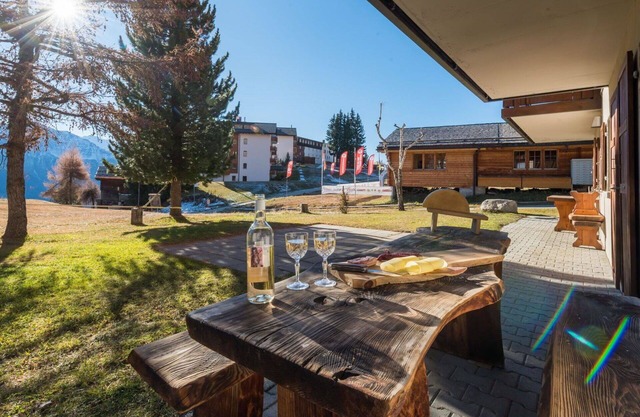 Beautiful apartment for 4 people with WIFI and TV