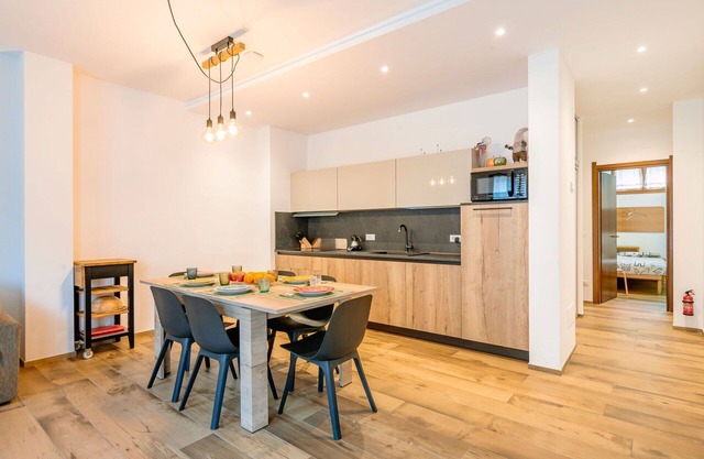 Beautiful apartment for 6 people with WIFI and TV