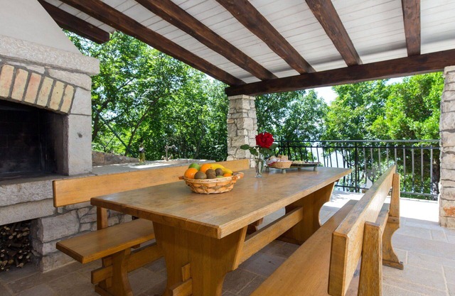 Beautiful apartment for 4 people with WIFI, A/C, TV, terrace and pets allowed