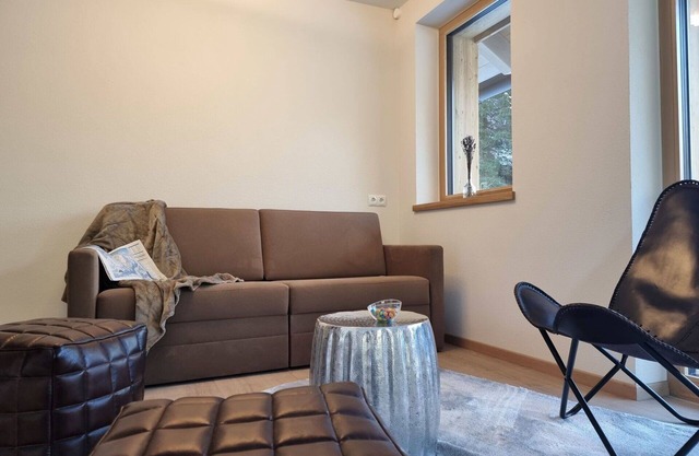 Beautiful apartment for 6 guests with WIFI, TV and balcony