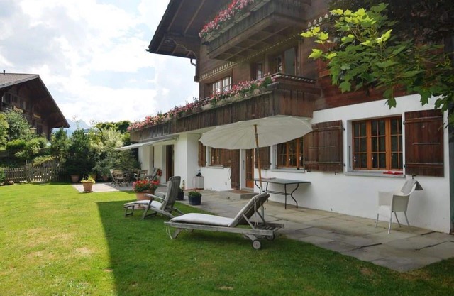 Beautiful apartment for 6 guests with WIFI, balcony and pets allowed