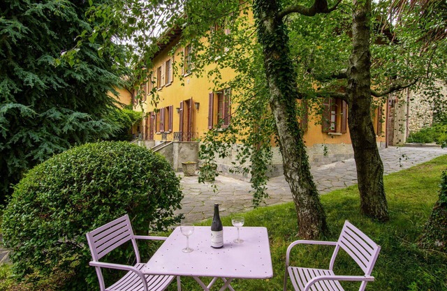Beautiful apartment for 4 people with WIFI, TV, patio and pets allowed